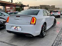 كرايسلر 300